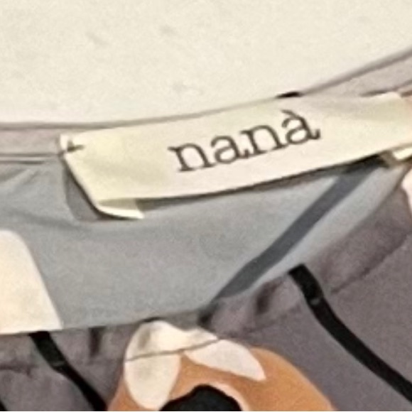 Nana grey and gold top - Picture 4 of 4